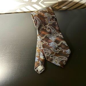 Hickey Freeman brown and blue paisley silk mens tie
